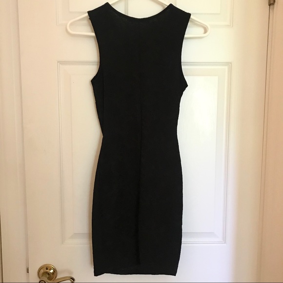 Bodycon Cut Out Jewel Collar Lace Sleeveless Dress - Picture 2 of 6